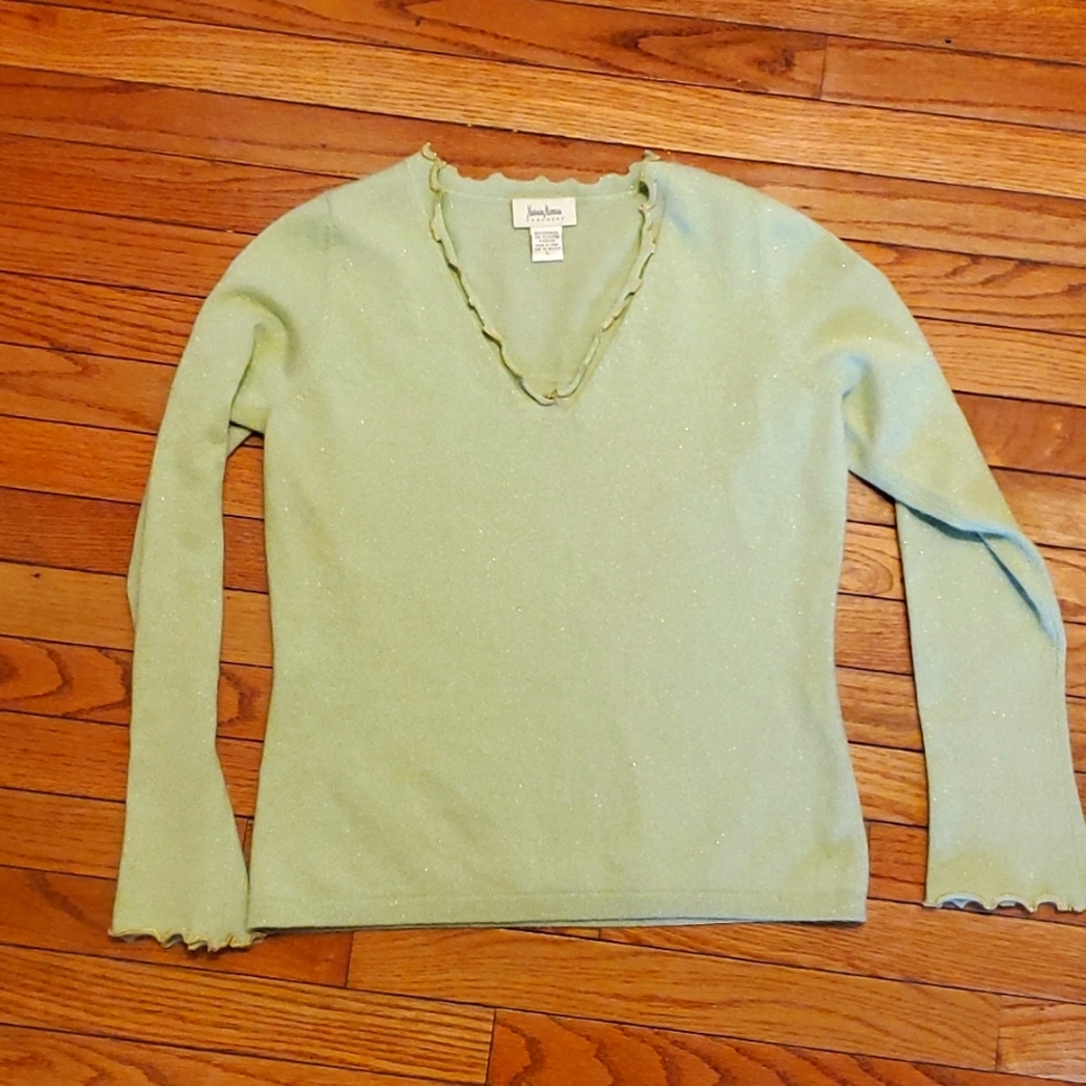 Neiman Marcus Cashmere Sweater